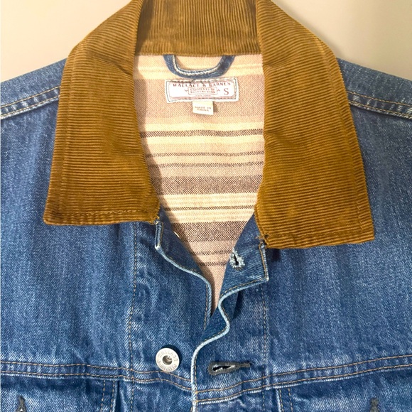 J. Crew Wallace & Barnes Men’s size small blanketed denim jacket. - Picture 3 of 4